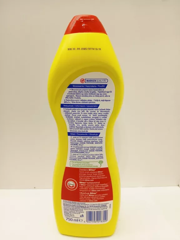 DOMOL MLECZKO DO CZYSZCZENIA RÓŻNYCH POWIERZCHNI CYTRYNA 750 ML