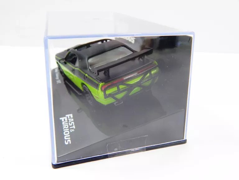 SAMOCHÓD KOLEKCIONERSKI SZYBCY I WŚCIEKLI 8#DODGE CHALLENGER SRT(2011)