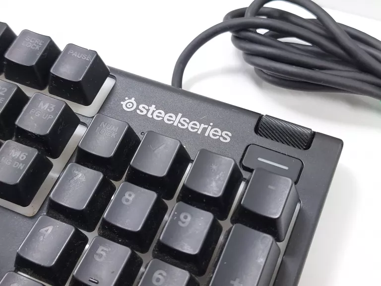 KLAWIATURA GAMINGOWA STEELSERIES APEX 3