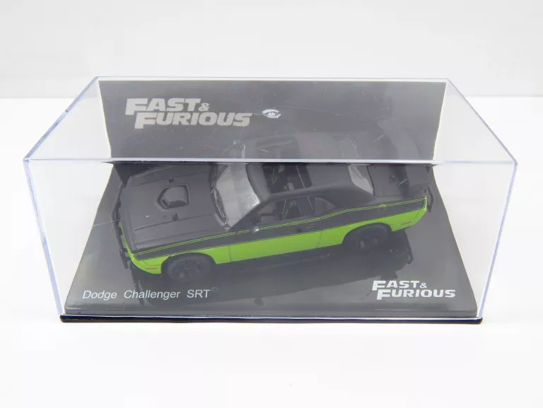 SAMOCHÓD KOLEKCIONERSKI SZYBCY I WŚCIEKLI 8#DODGE CHALLENGER SRT(2011)