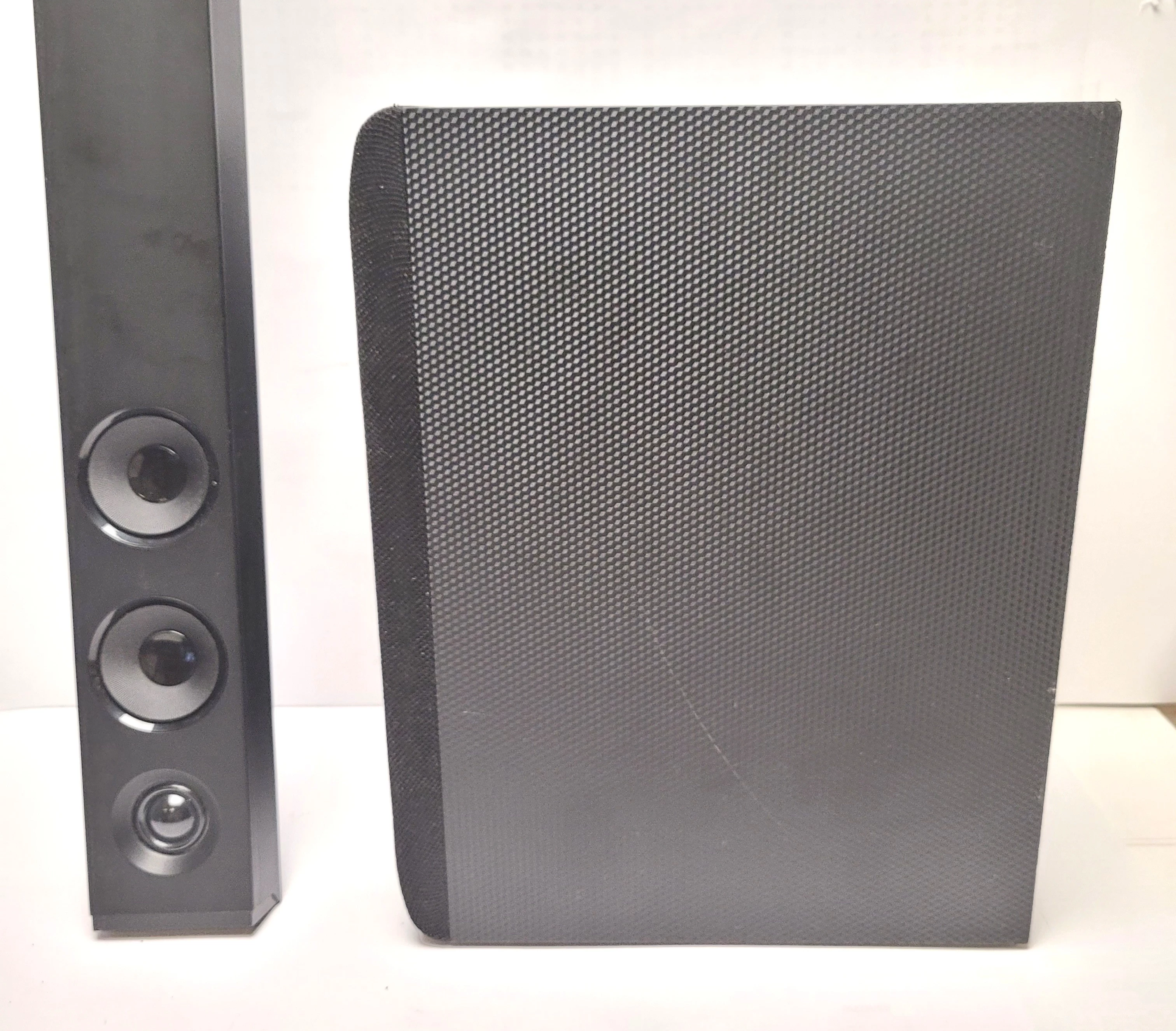 subwoofer-lg-spj4b-w-soundbar-lg-pilot-stan-11323-2