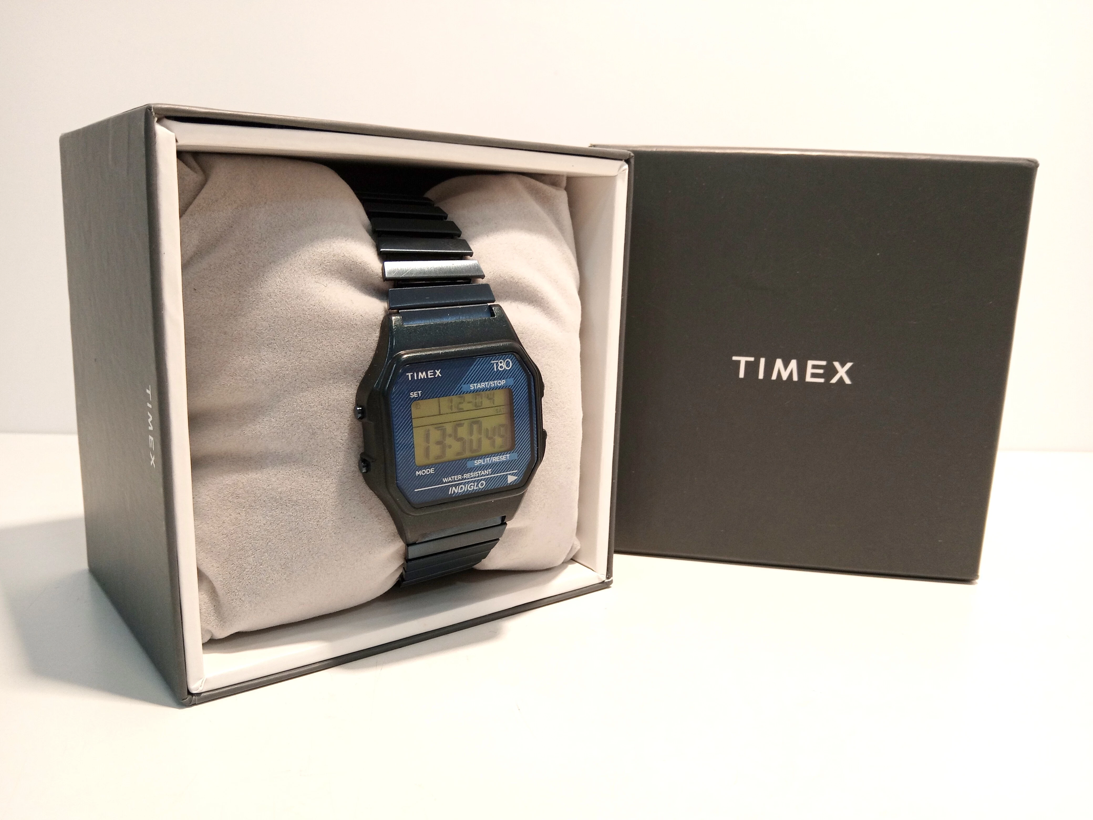 zegarek-timex-t80-tw2u93800-gwarancja-zeromskiego-76-radom