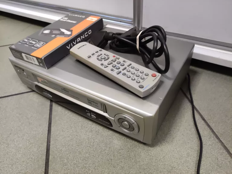 MAGNETOWID SAMSUNG SV-640X, PILOT, KASETA CZYSZCZĄCA