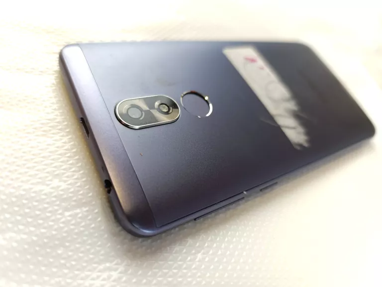 TELEFON CUBOT R9 2 GB RAM