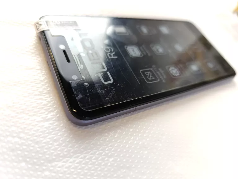 TELEFON CUBOT R9 2 GB RAM