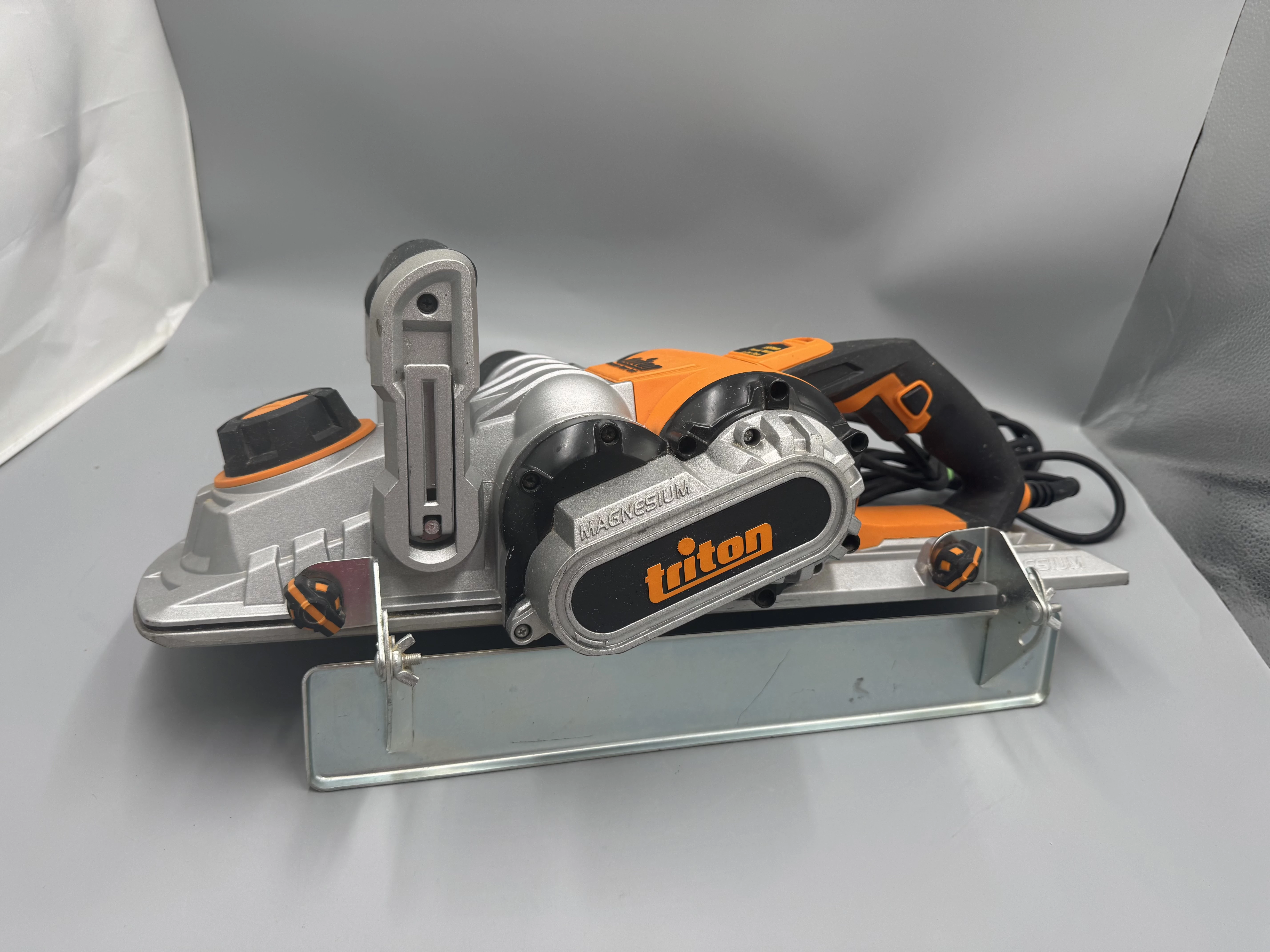 strug-ciesielski-triton-tpl180-marka-248811-1018305