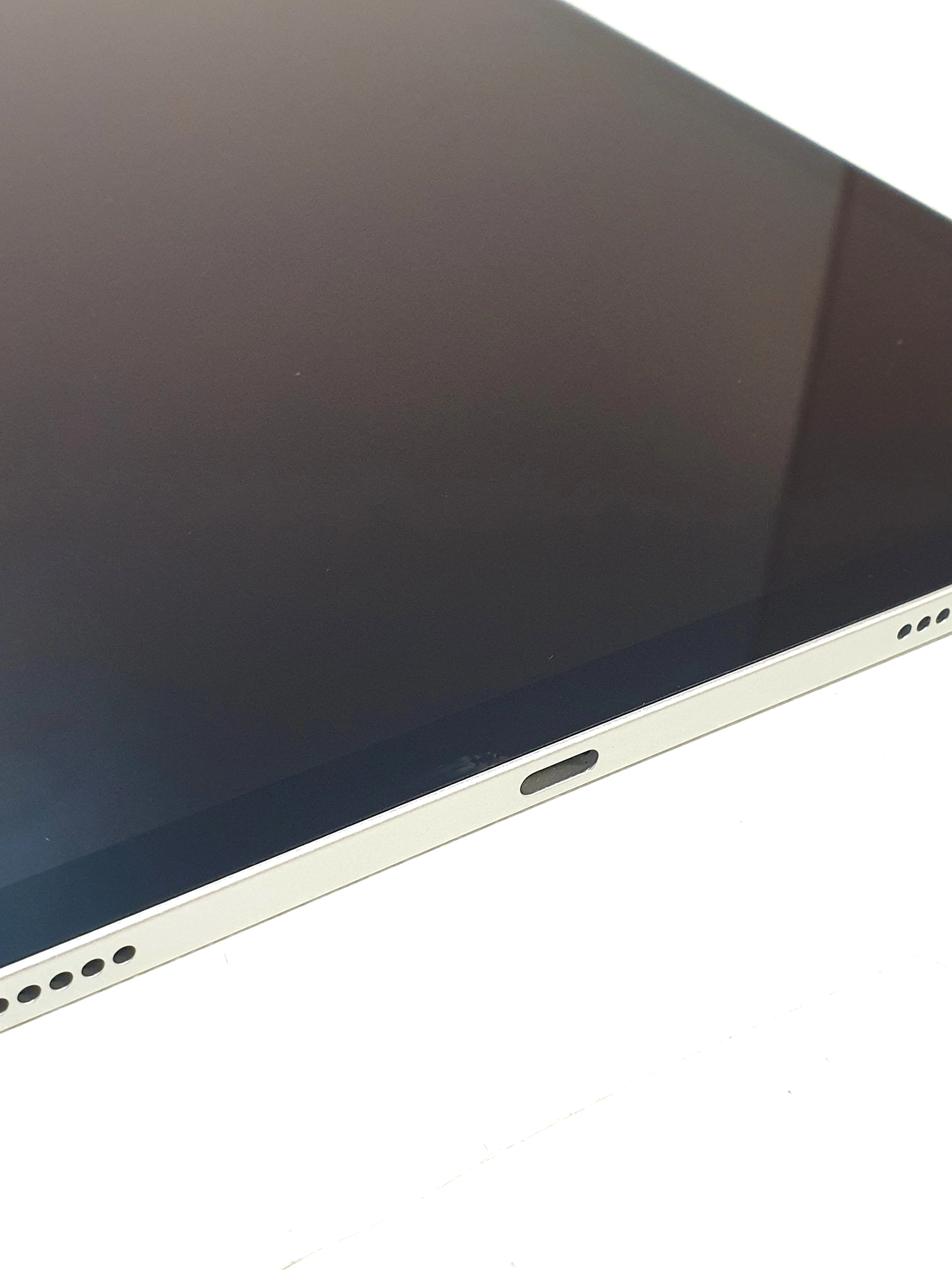 tablet-ipad-pro-6-a2436-256gb-super-stan-kod-producenta-mxf52fda