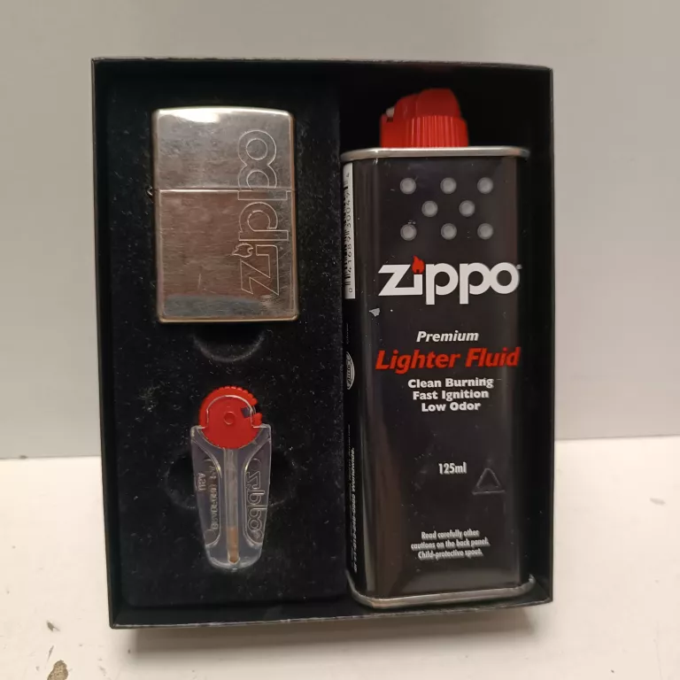 ZAPALNICZKA ZIPPO W PUDEŁKU