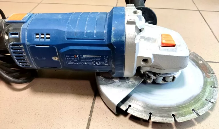 SZLIFIERKA KĄTOWA DEXTER 230 MM 2100W