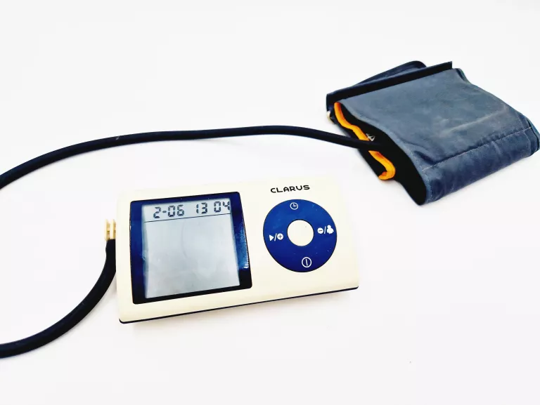 cisnieniomierz-clarus-bpm-120-model-inny