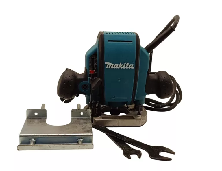 FREZARKA MAKITA RP0900