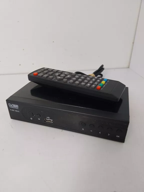 DEKODER  DVB-T2 TERRESTRIAL H.265 HEVC