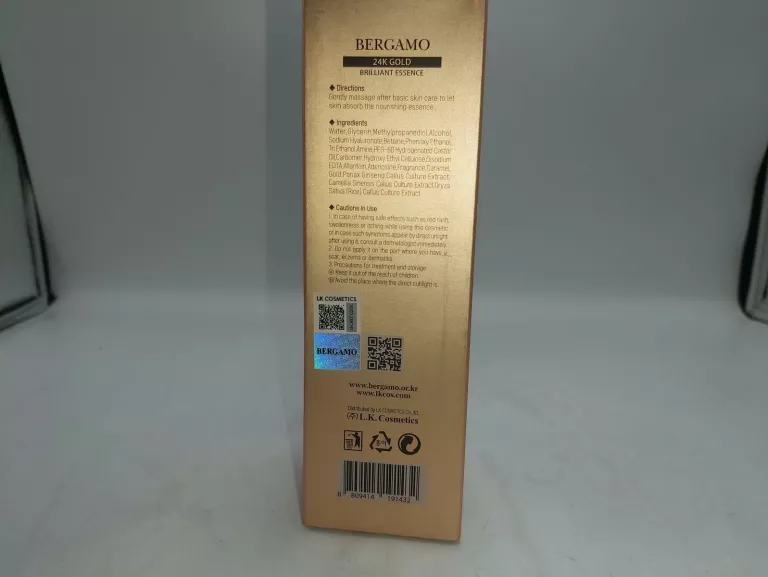 BERGAMO 24K GOLD BRILLIANT ESSENCE ROZŚWIETLAJĄCA ESENCJA DO TWARZY 110ML