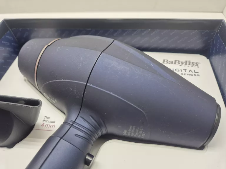 INTELIGENTNA SUSZARKA DO WŁOSÓW BABYLISS 6500E