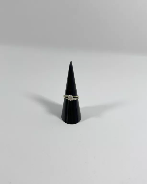 zloty-pierscionek-333-19g-11r-marka-248811-958954