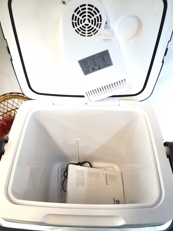 LODÓWKA TURYSTYCZNA SAMOCHODOWA ICE-ON PEME KABEL