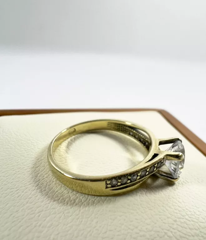 zloty-pierscionek-333-19g-11r-rozmiarsrednica-wew-mm-372-11