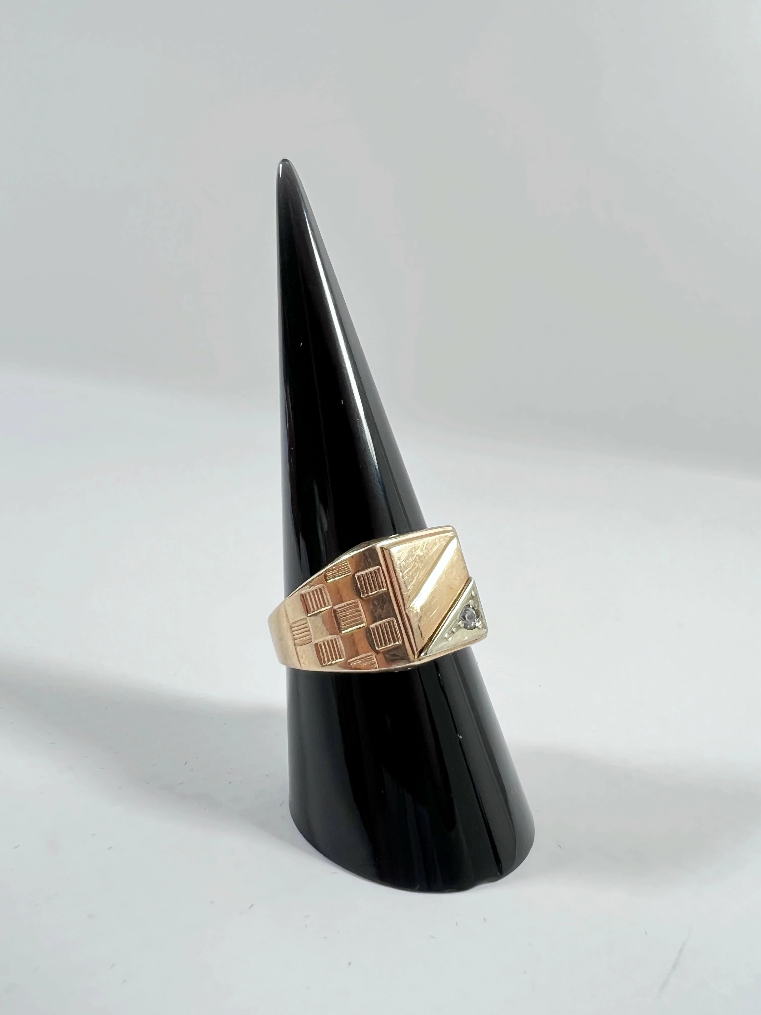 zloty-sygnet-14k-585-466g-r17-material-15835-2