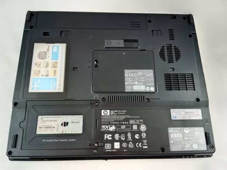 KOMPUTER PRZENOŚNY HP COMPAQ NX6310 WINXP 504MB RAM 60GB HDD INTEL CELERON