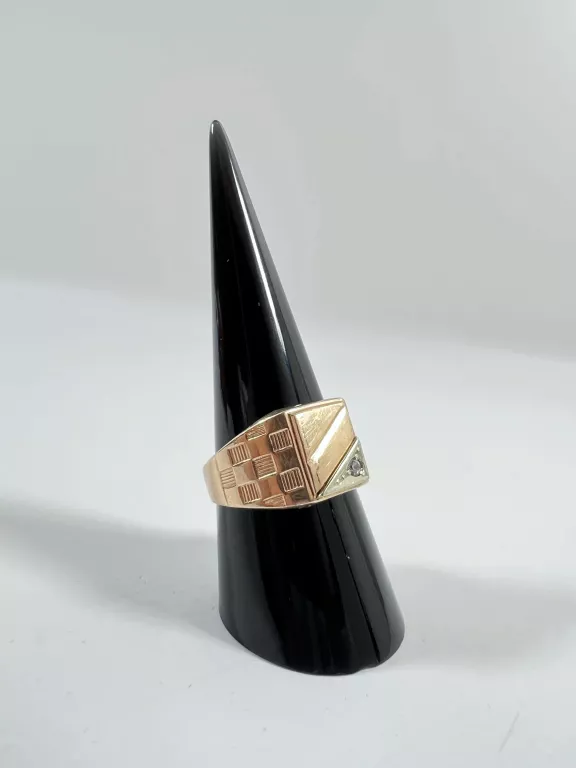 ZŁOTY SYGNET 14K 585 4,66G R17