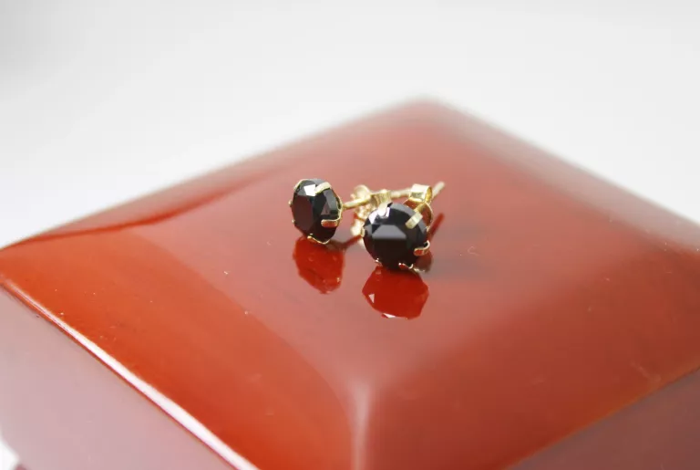 zlote-kolczyki-z-czarnym-kamykiem585-g124-kamien-17088-128