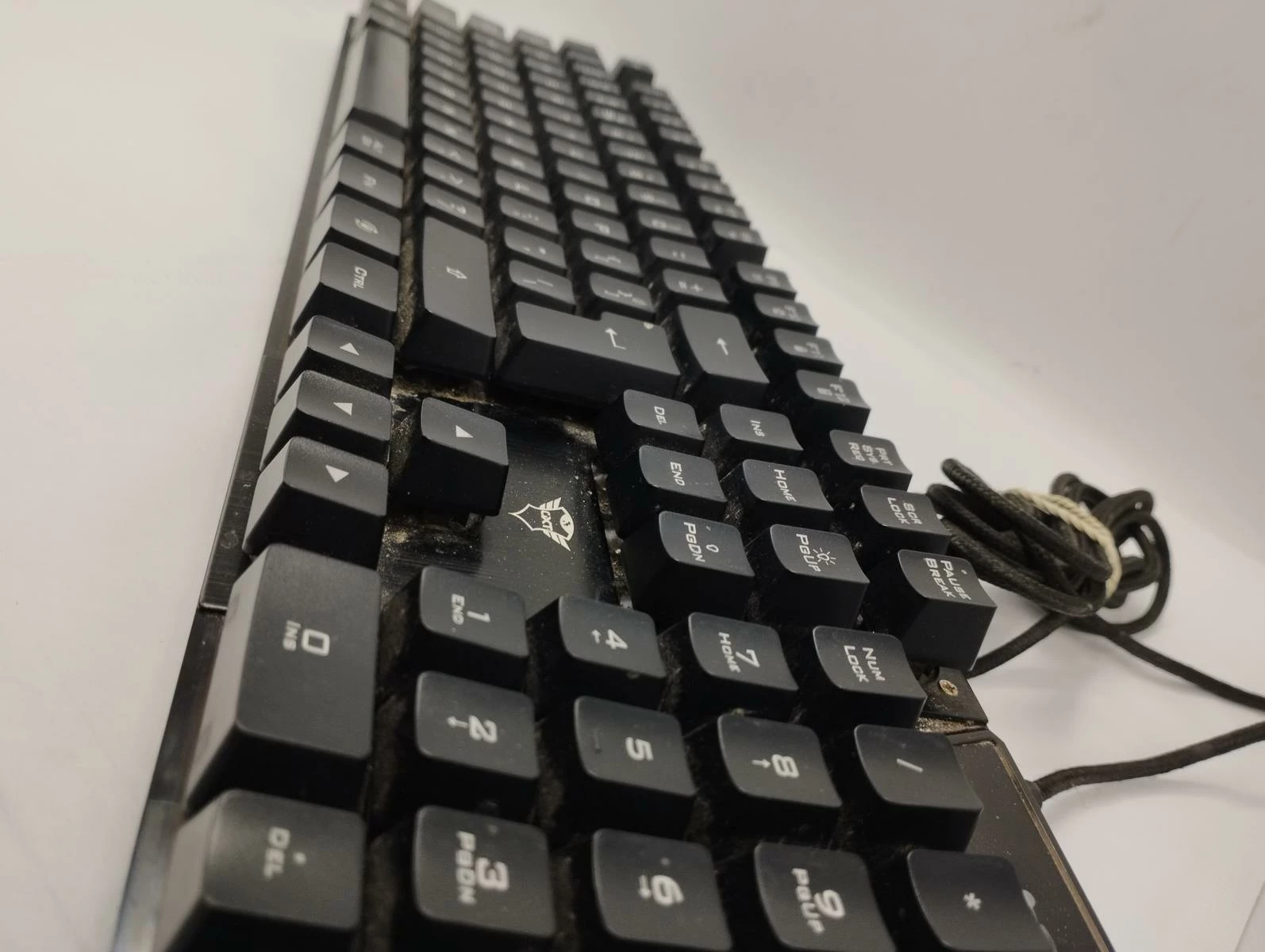 klawiatura-trust-laan-van-barcelona-600-ean-gtin-8713439236514