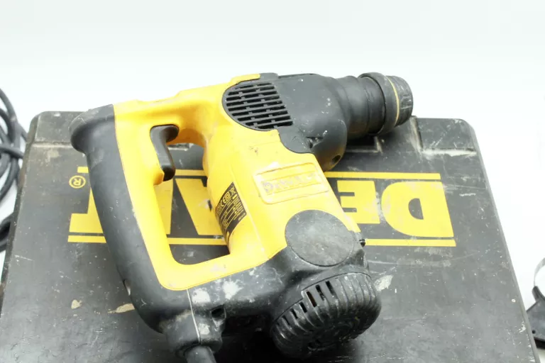 MŁOTOWIERTARKA DEWALT D25313-QS