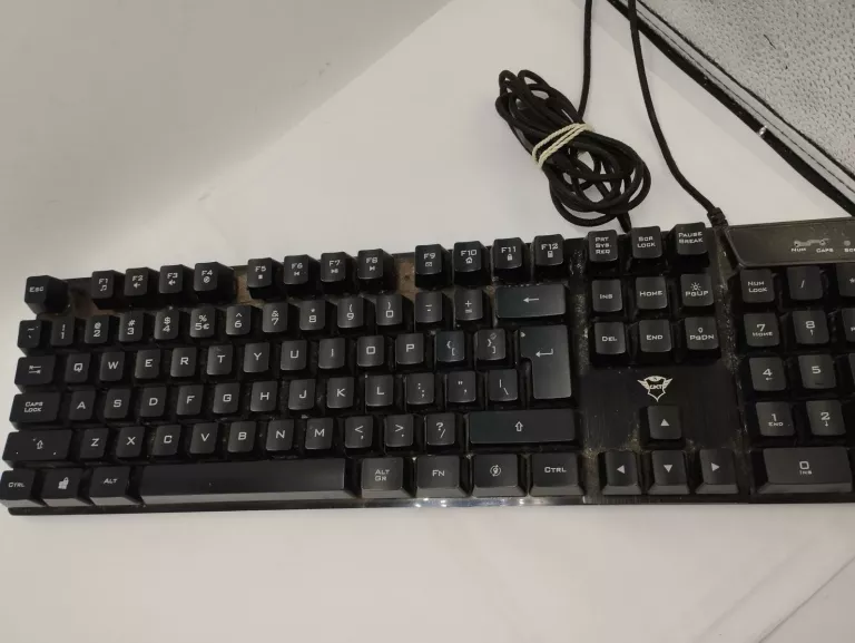 klawiatura-trust-laan-van-barcelona-600-typ-klawiatury-217377-276929