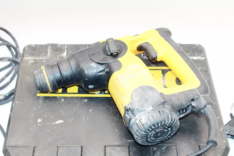 MŁOTOWIERTARKA DEWALT D25313-QS