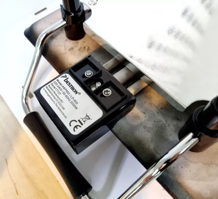 BESTRON ABP 602 ELEKTRYCZNY GRILL, CZARNY, 47,5 X 25,5 CM