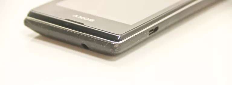 TELEFON SONY XPERIA C1505