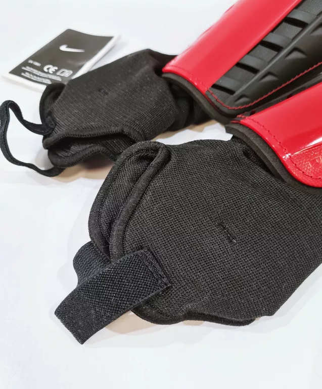 NIKE TIEMPO PARK SHIELD OCHRANIACZE PIŁKARSKIE ROZ L