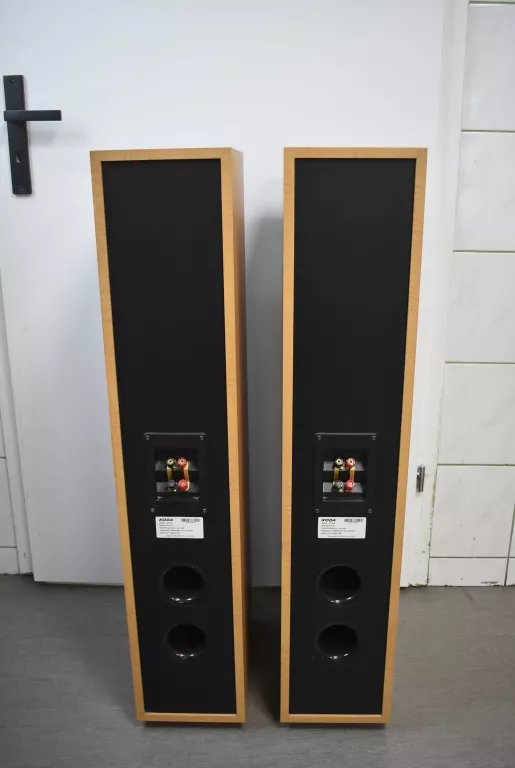 KOLUMNY KODA NT306F
