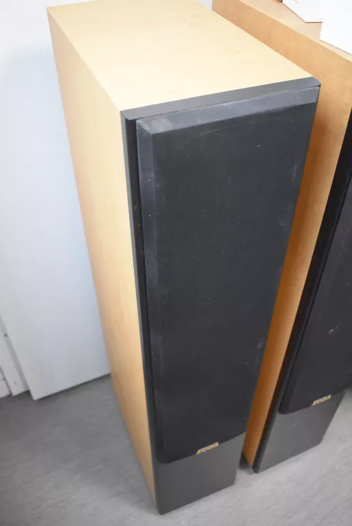 KOLUMNY KODA NT306F