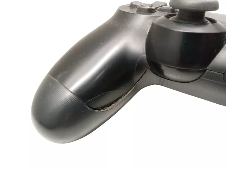 konsola-ps4-1-tb-pad-gry-ean-gtin-0711719862031