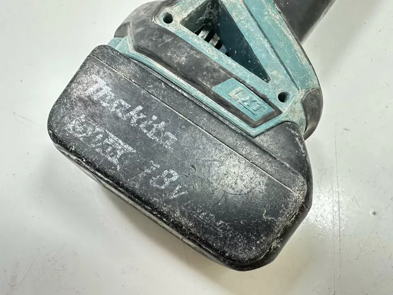 szlifierka-makita-dga506-kod-producenta-dga506zj