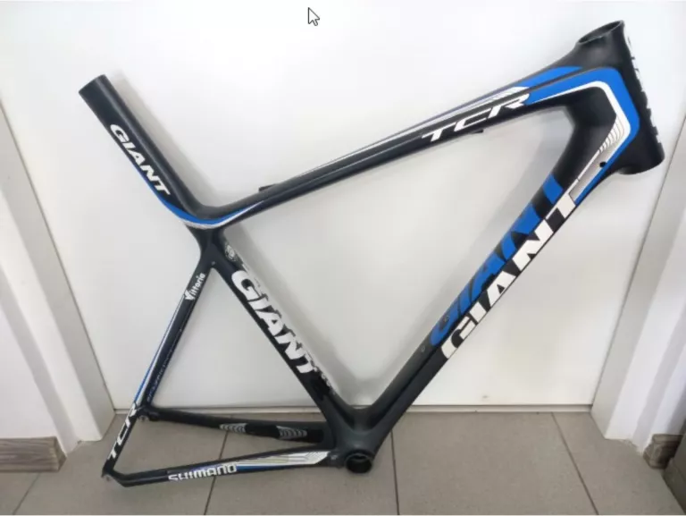 RAMA CARBON GIANT TCR ADVANCED SL 23 + WIDELEC