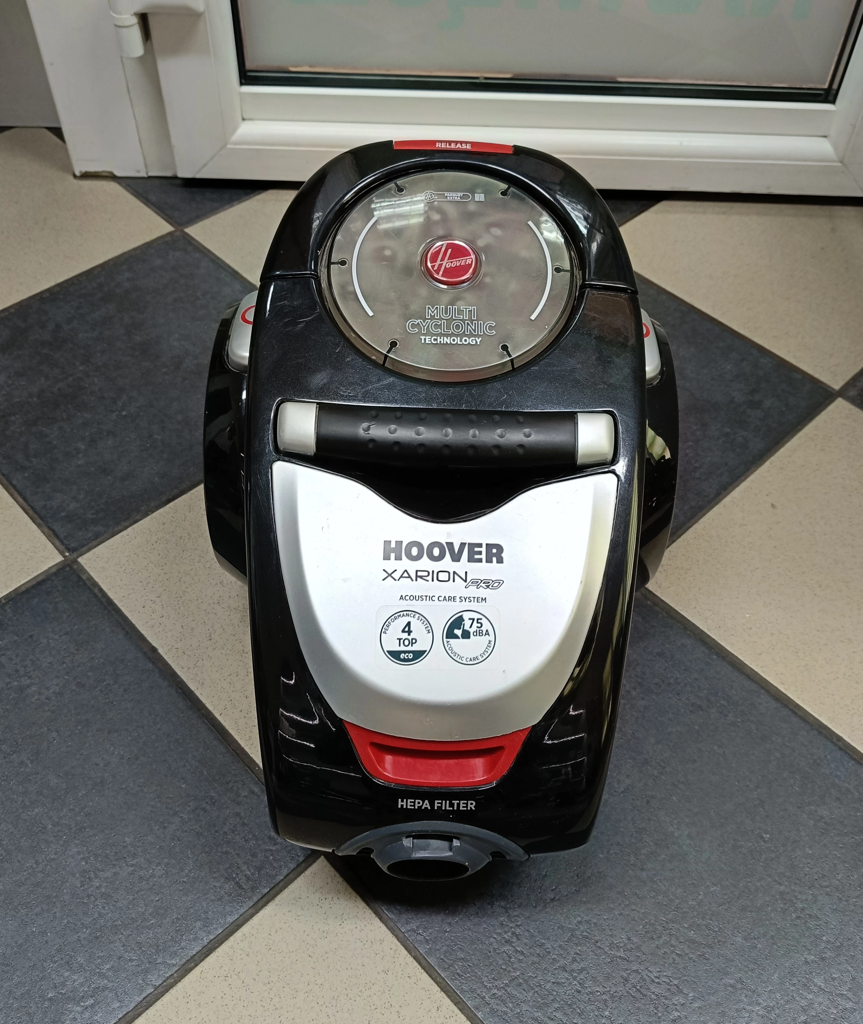 odkurzacz-bezworkowy-hoover-xarion-pro-xp81-xp15011-kolor-dominujacy-129357-3