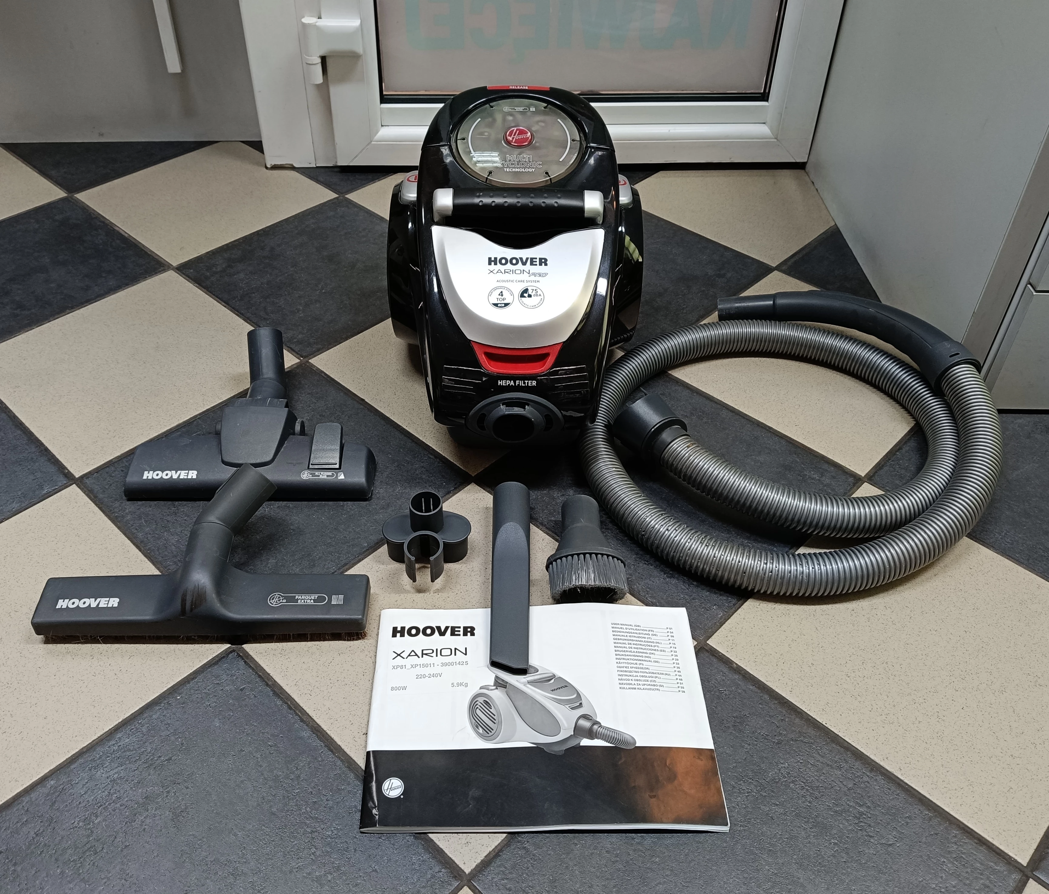odkurzacz-bezworkowy-hoover-xarion-pro-xp81-xp15011-3-maja-8-klobuck-unico
