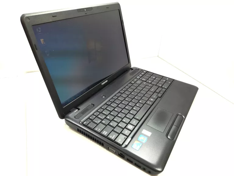 LAPTOP TOSHIBA SATELLITE C660 -1M4
