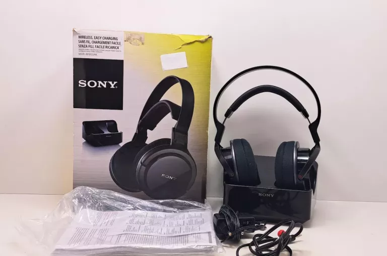SŁUCHAWKI BEZPRZEWODOWE NAUSZNE SONY MDR-RF855RK