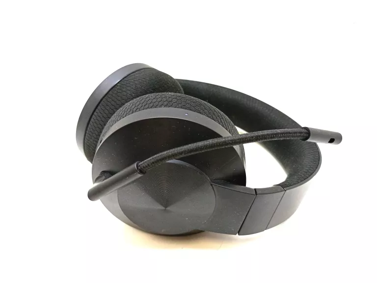 sluchawki-gamingowe-lenovo-legion-h600-czarne-ean-gtin-0767546923711