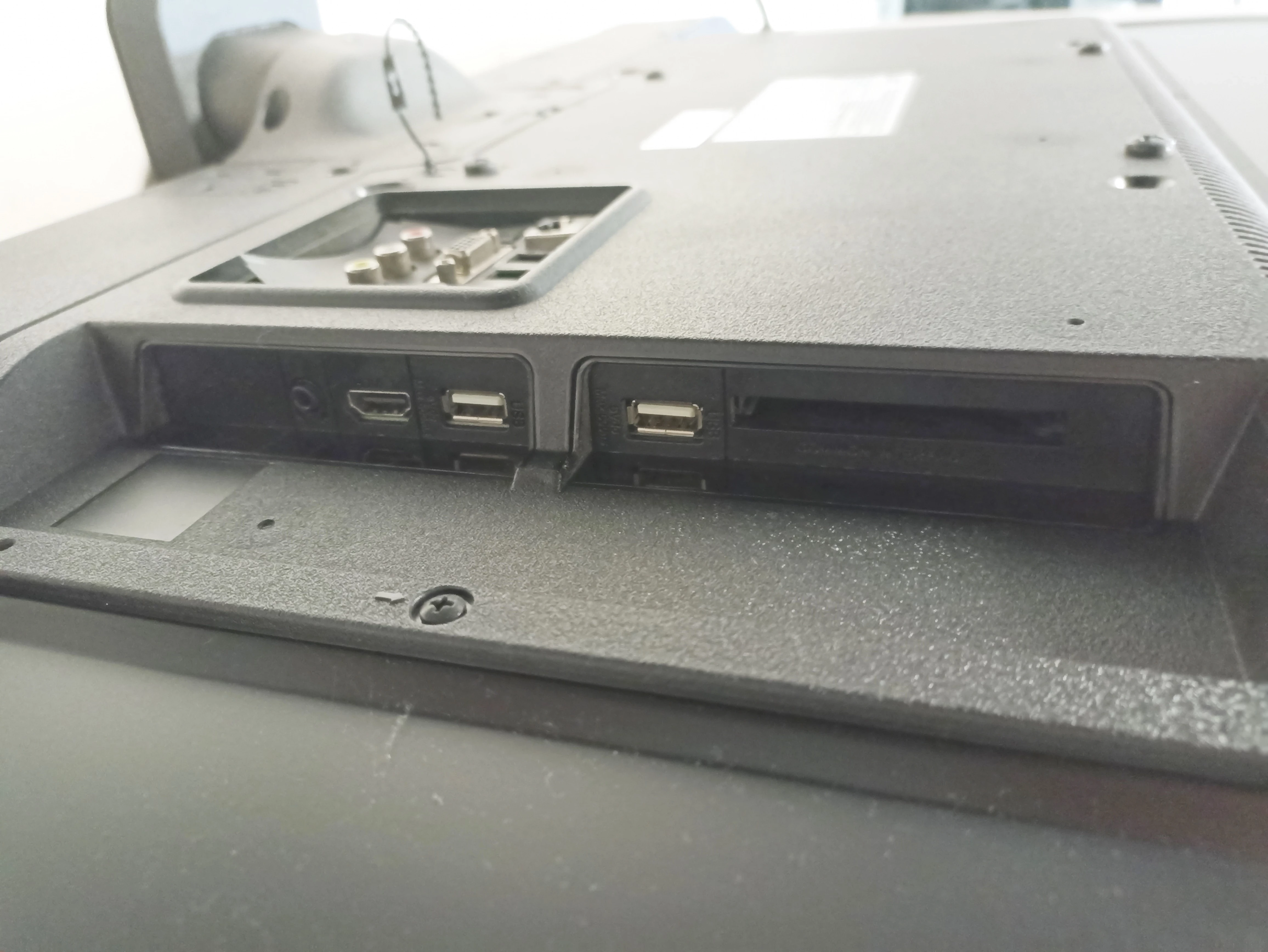 telewizor-jvc-lt-50cf890-50-cali-4k-kod-producenta-lt-50cf890