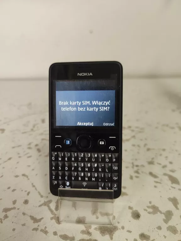TELEFON NOKIA RM-929