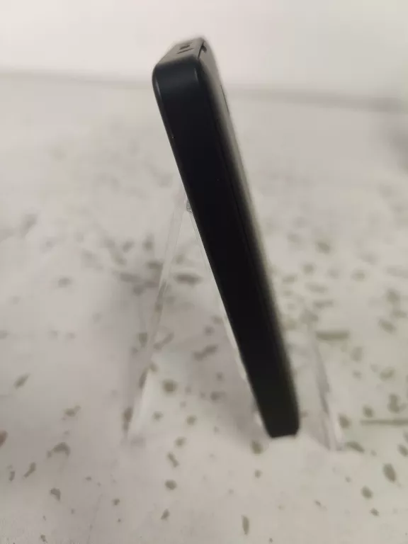 TELEFON NOKIA RM-929