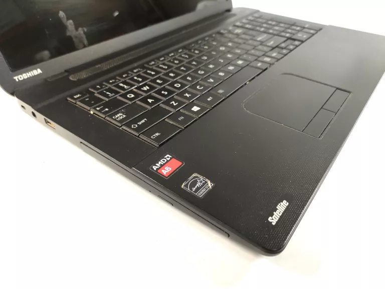 LAPTOP TOSHIBA C75D-B7260, ZASILACZ DZIAŁA TYLKO NA ŁADOWARCE