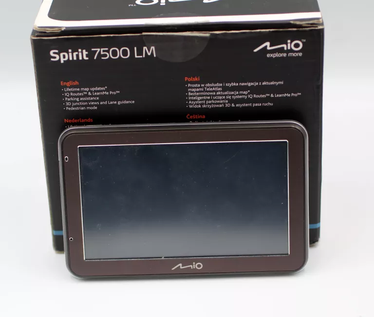 NAWIGACJA SAMOCHODOWA MIO SPIRIT 7500 LM + ŁADOWARKA SAMOCHODOWA