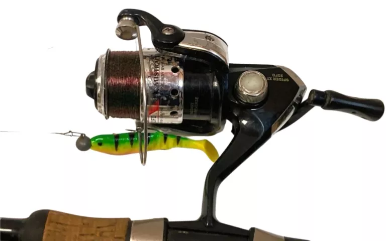 WĘDKA JAXON TRYTON GTX SPIN 270 5-20G)+ KOŁOWROTEK MISTRALL SPIDER XT 20FD