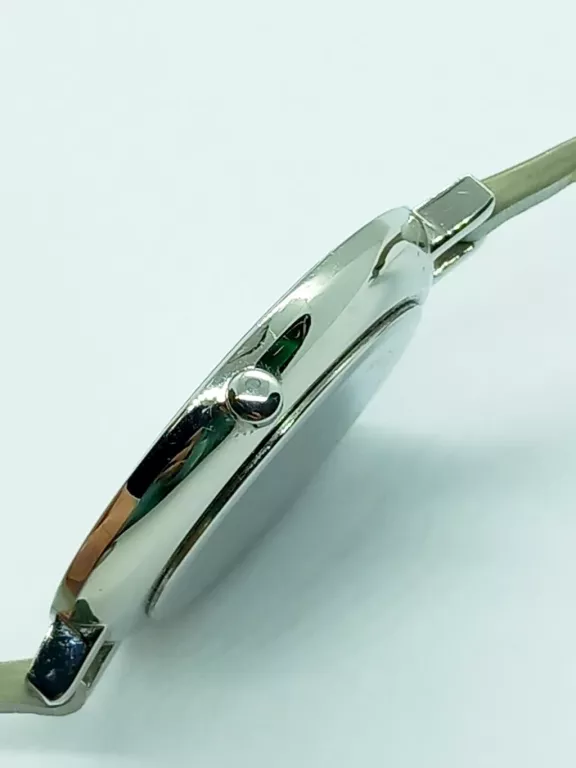 ZEGAREK DAMSKI ELIXA FINESSE E063-L195