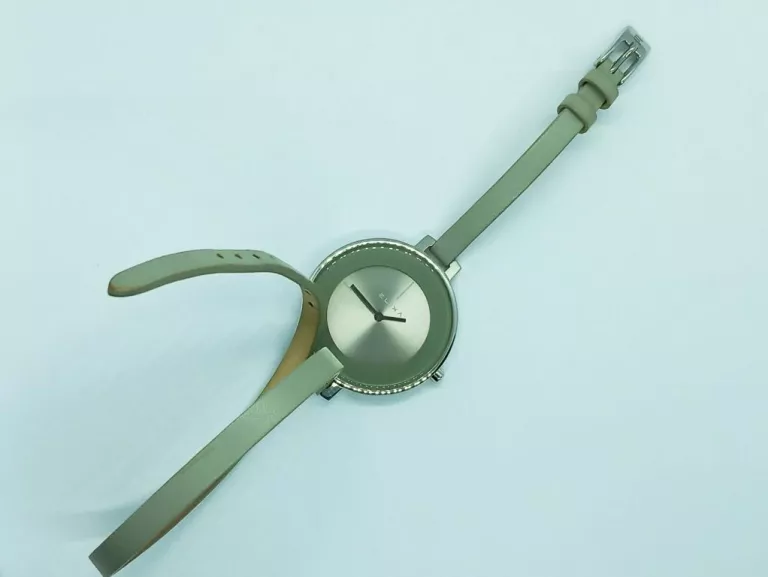 ZEGAREK DAMSKI ELIXA FINESSE E063-L195